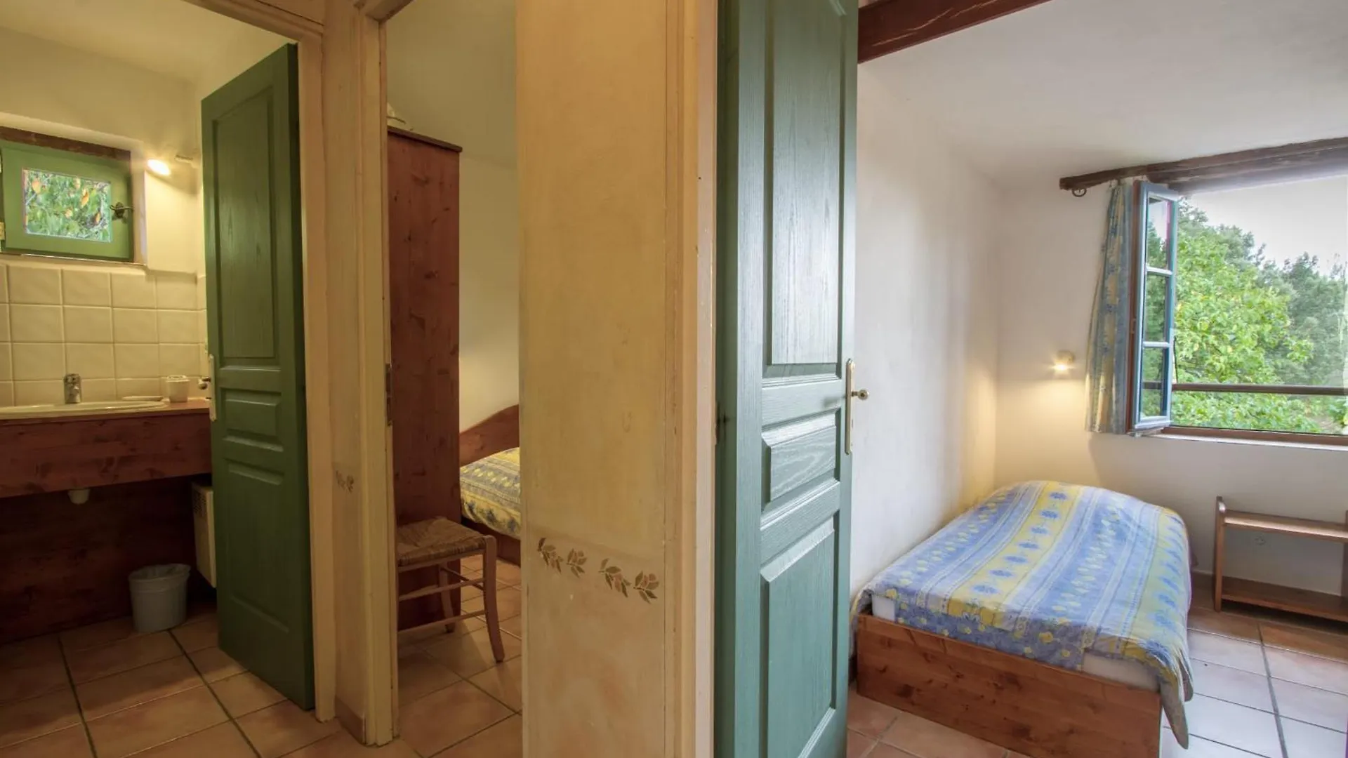 Lou Penequet A Charming Mas In Provence With Shared Pool Countryside Villa Flayosc 0*,