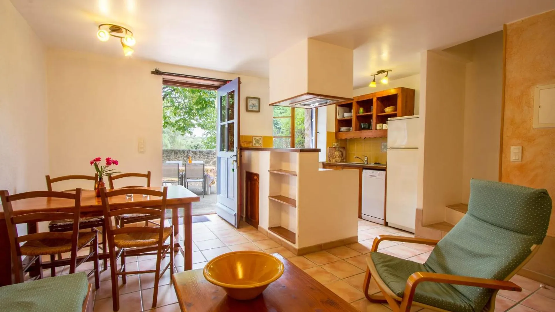 Lou Penequet A Charming Mas In Provence With Shared Pool Countryside Villa Flayosc