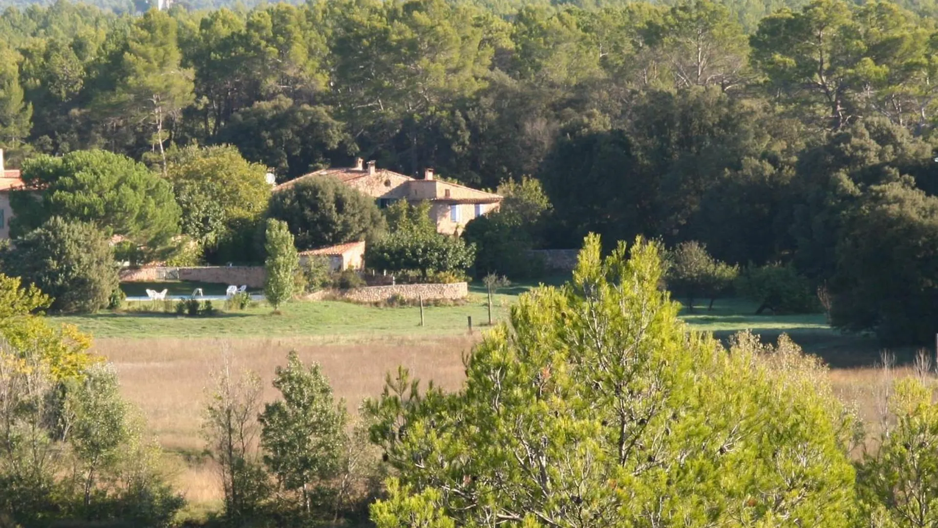 Holiday home Lou Penequet A Charming Mas In Provence With Shared Pool Countryside Villa Flayosc