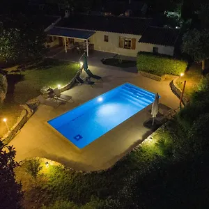  Villa Mon Gineste